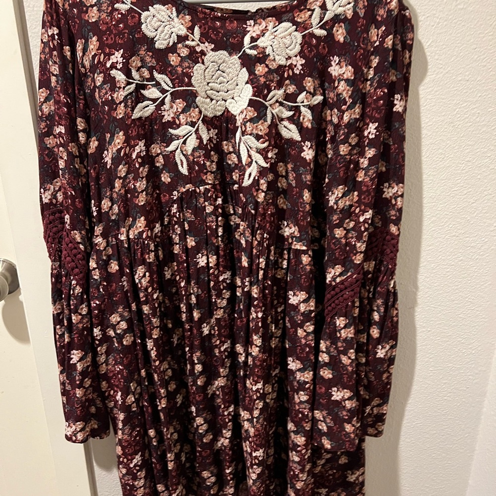 Women’s long sleeve lush dress